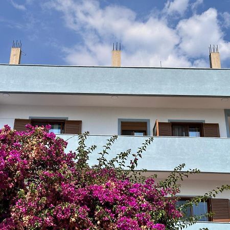 סרנדה Kenza Apartments מראה חיצוני תמונה