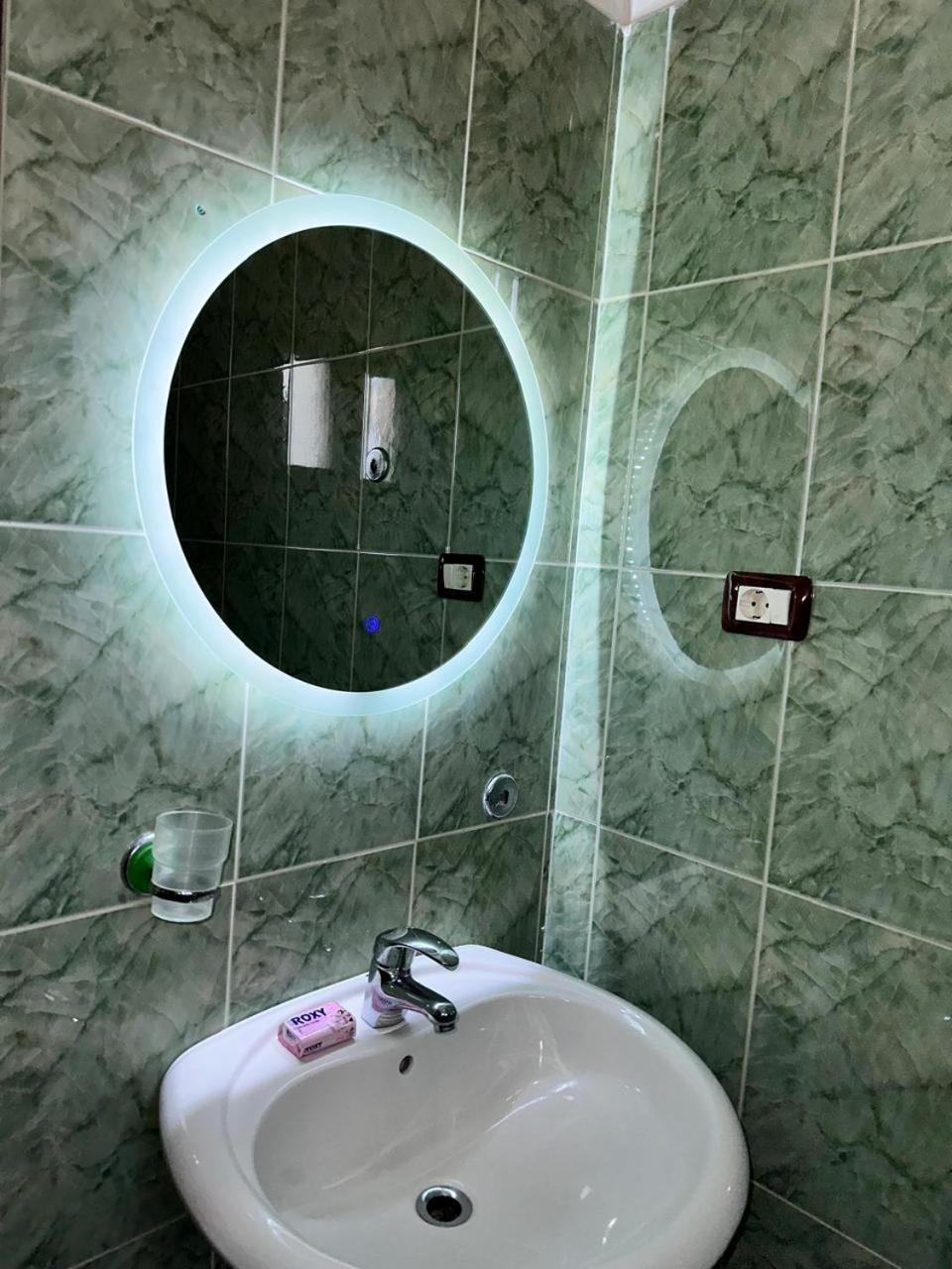 סרנדה Kenza Apartments מראה חיצוני תמונה